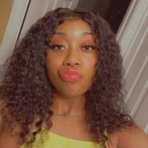 Meet your Posher, Ty